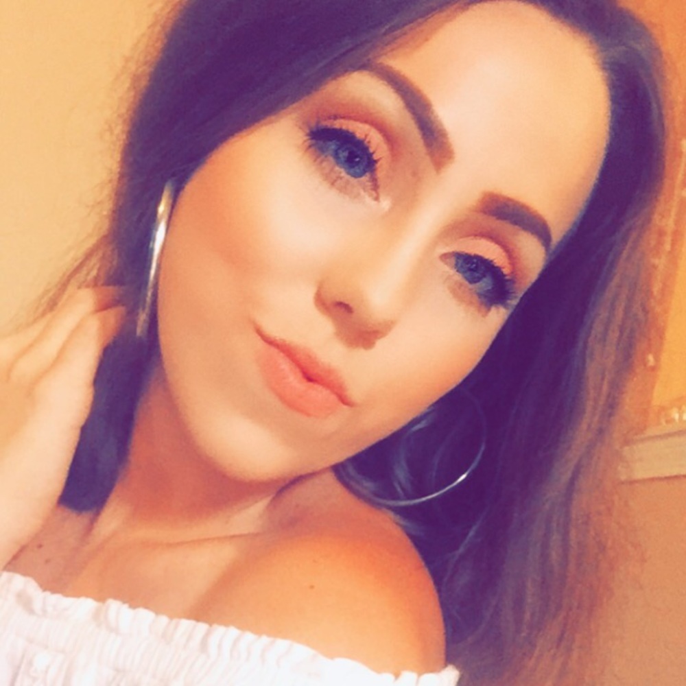 Meet your Posher, Andryia
